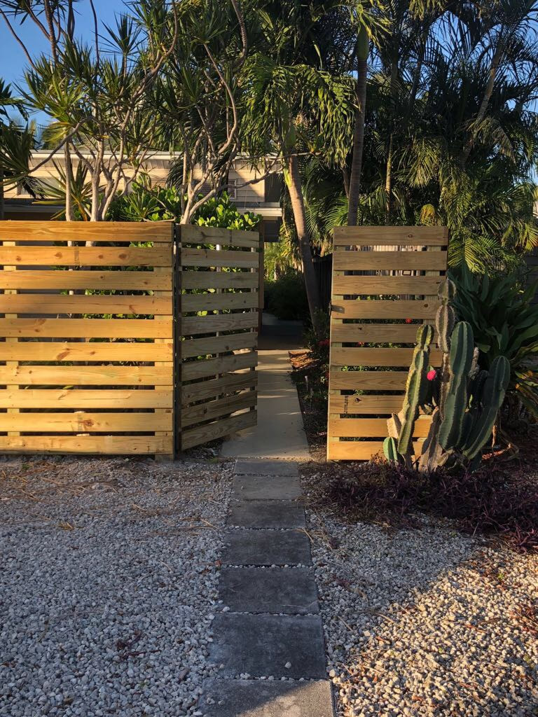 custom fence installation in Peoria Arizona